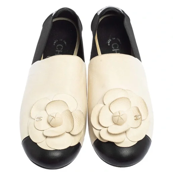 CHANEL Shoes Chanel Two Tone Leather And Elastic Cap Toe